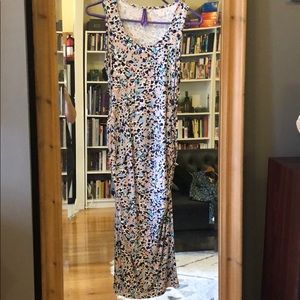 Maternity dress size 4